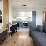 Apartament Warta Park Poznan - Basen Pool - Sauna - Ac Klimatyzacja - Cost Free Parking - Pelikan - 24H Check In